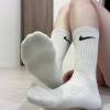 芸芸 － 原味襪子 Nike 白色小腿襪
