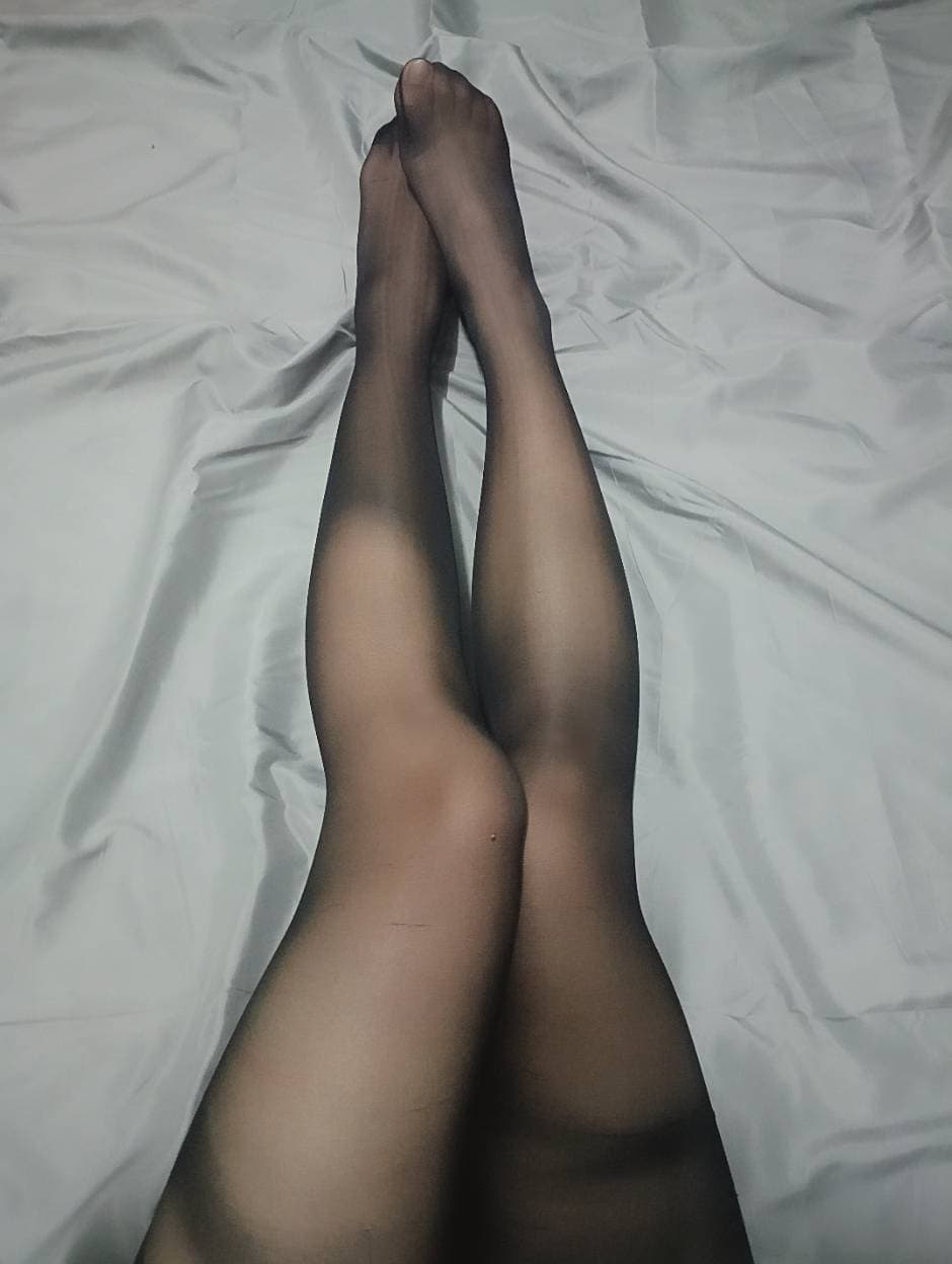 悅悅 － 原味襪子 黑色絲襪 透絲 黑絲