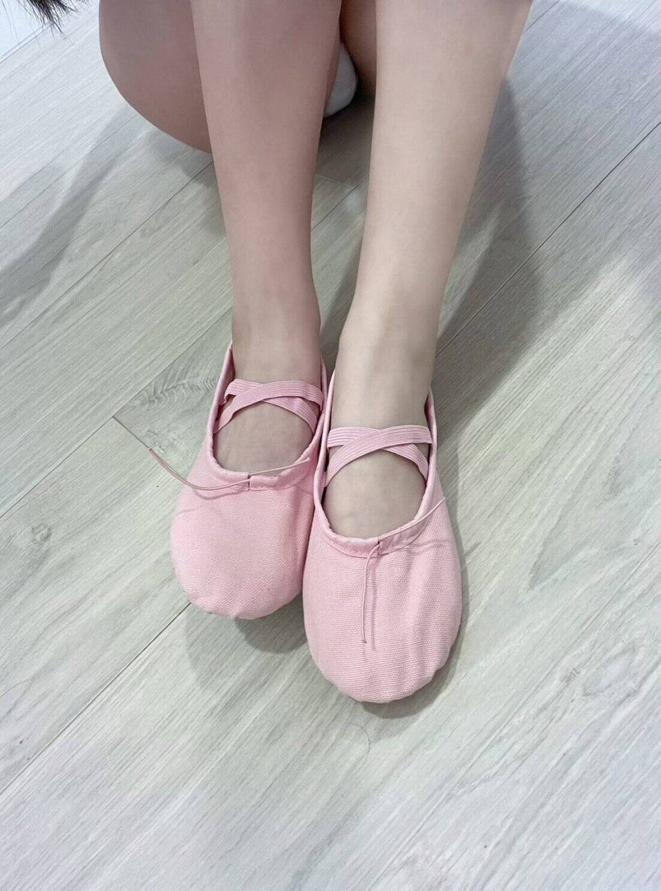 Yun - Worn Shoes Ballet Shoes Slippers 22.5cm