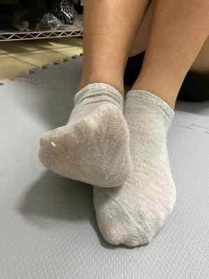 S01300102 默默 - 原味襪子 淺灰色 短襪