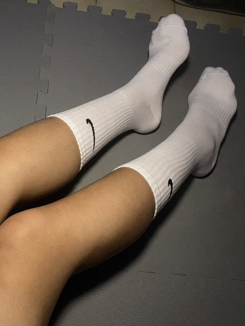 默默 － 原味襪子 白色 Nike襪 小腿襪