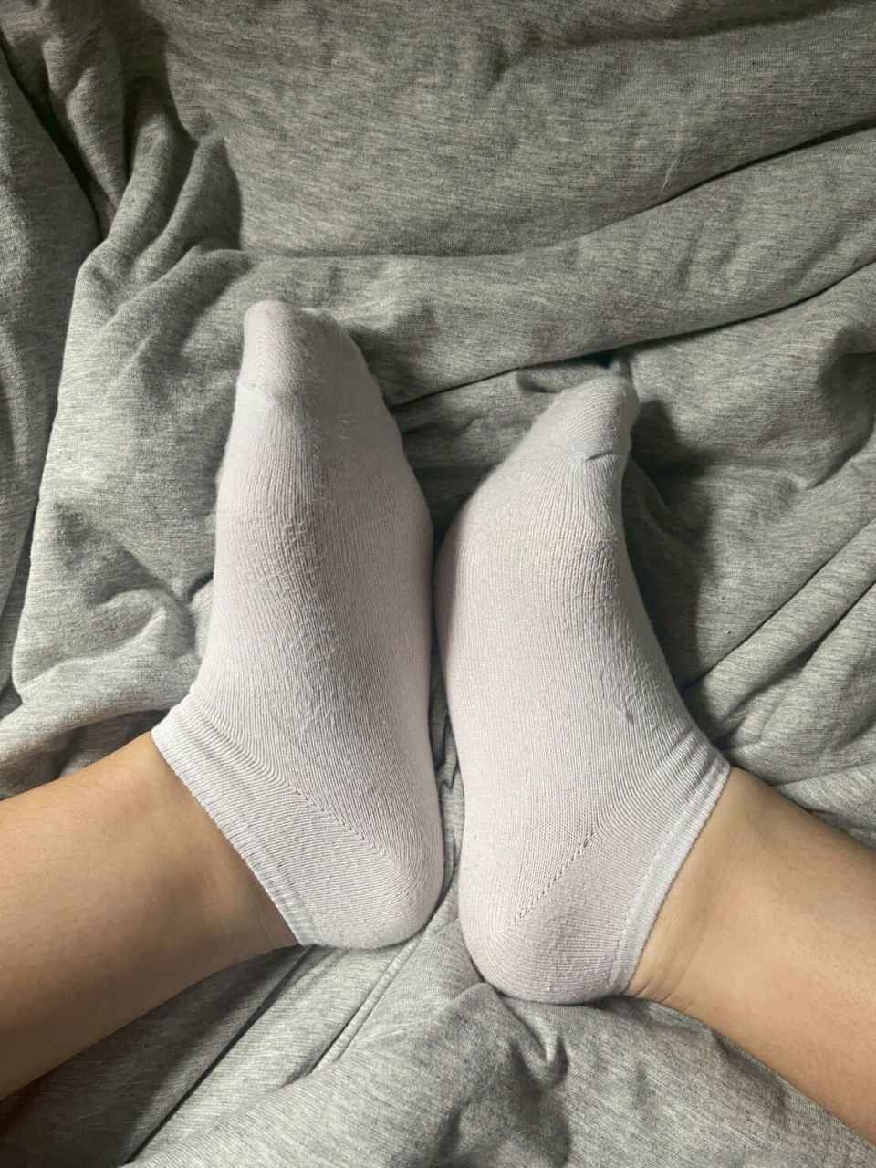 默默 － 原味襪子 白色短襪