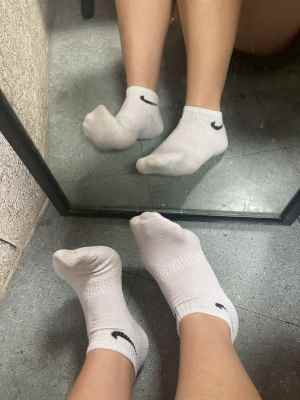 默默 － 原味襪子 白色 Nike襪 短襪