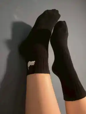 凜蒼 － 原味襪子 刺繡貓咪 黑色中筒襪