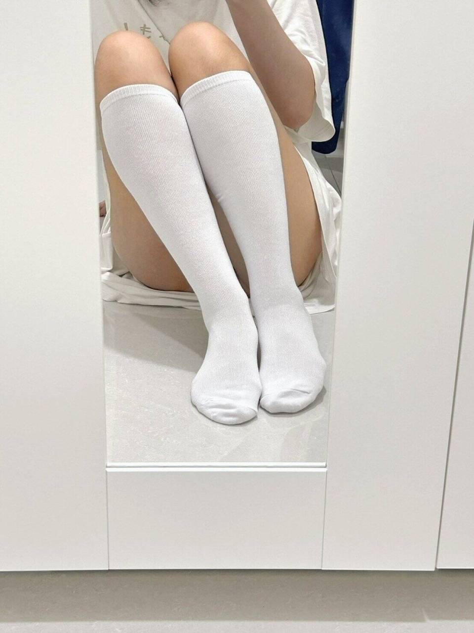 小智 － 原味襪子 白色及膝襪 制服長襪