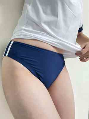 芸芸 － 原味緊身衣 日式體育服 三角短褲 一件