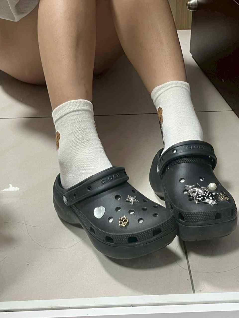 暮然 － 原味鞋子 Crocs 卡駱馳 黑色洞洞鞋