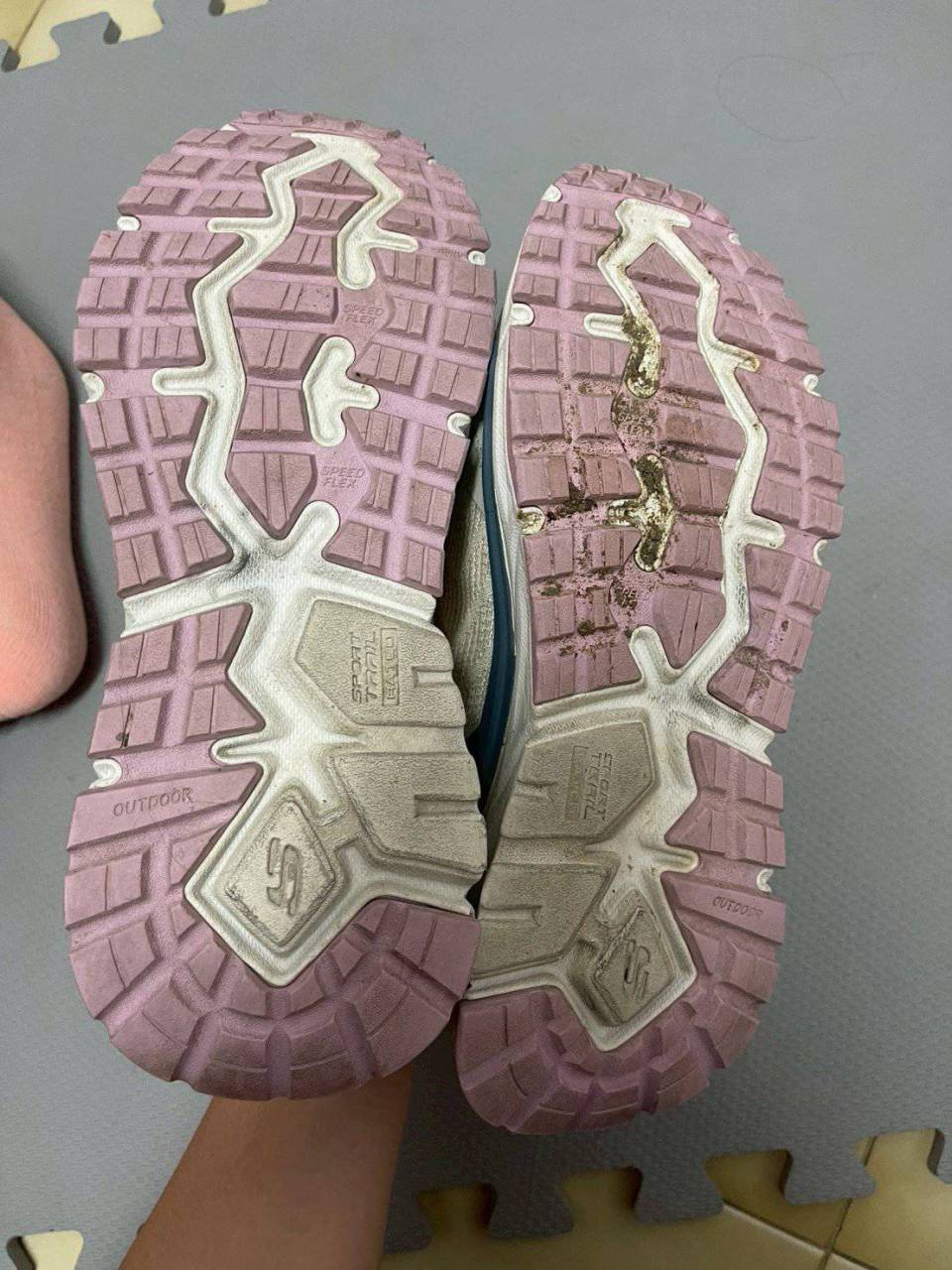 默默 － 原味鞋子 SKECHERS 運動鞋 布鞋 26cm