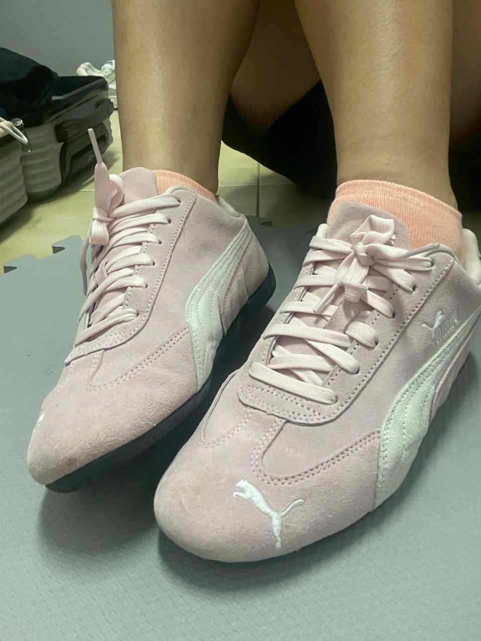 Momo - Worn Shoes PUMA Speedcat Vintage Racing Shoes Pink & White