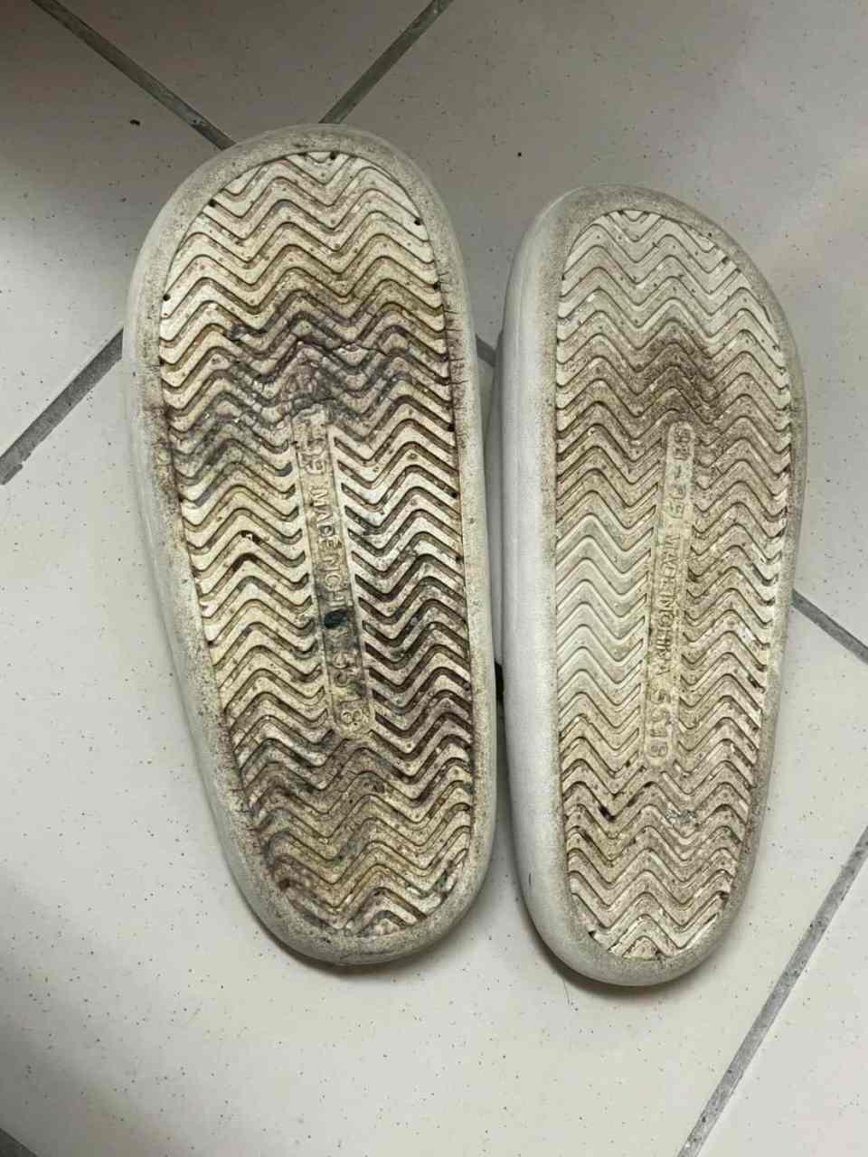 芸芸 － 原味鞋子 日常拖鞋 22.5cm