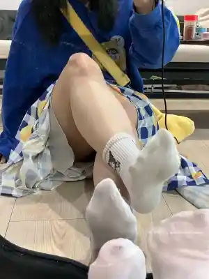 S02700202_2 木易 - 原味襪子 酷洛米 白色中筒襪