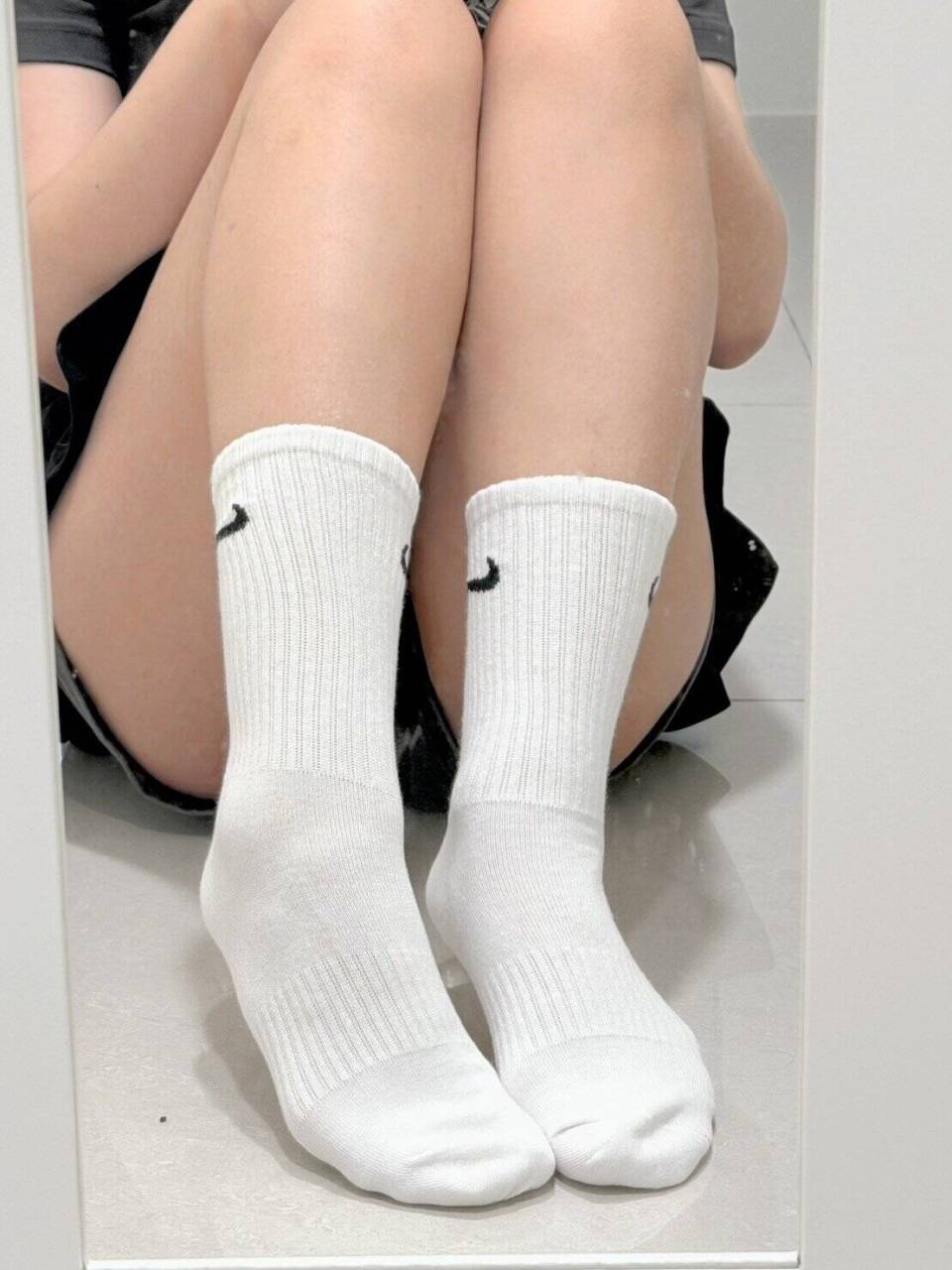 小智 － 原味襪子 白色 Nike襪 小腿襪