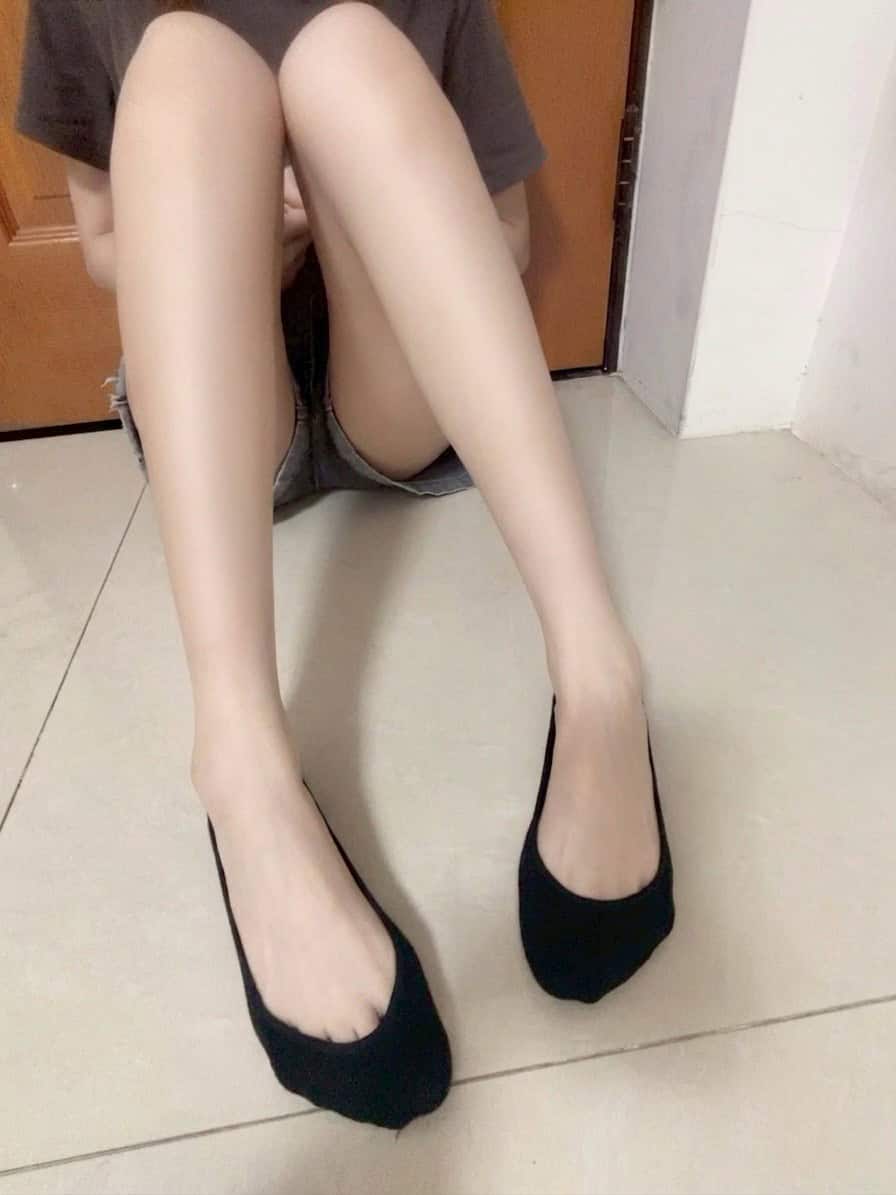 S02800002 YanYan - Worn Socks Black Ped Socks