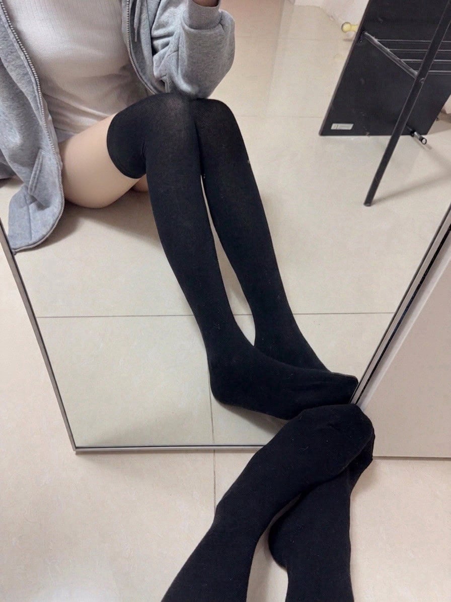 妍妍 － 原味襪子 黑色膝上襪 過膝襪