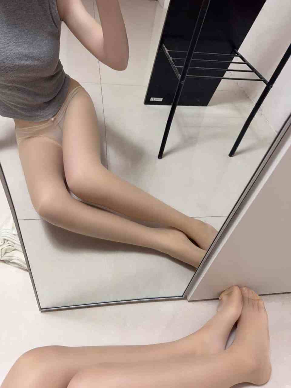 妍妍 － 原味襪子 膚色絲襪 膚絲 透絲 肉絲