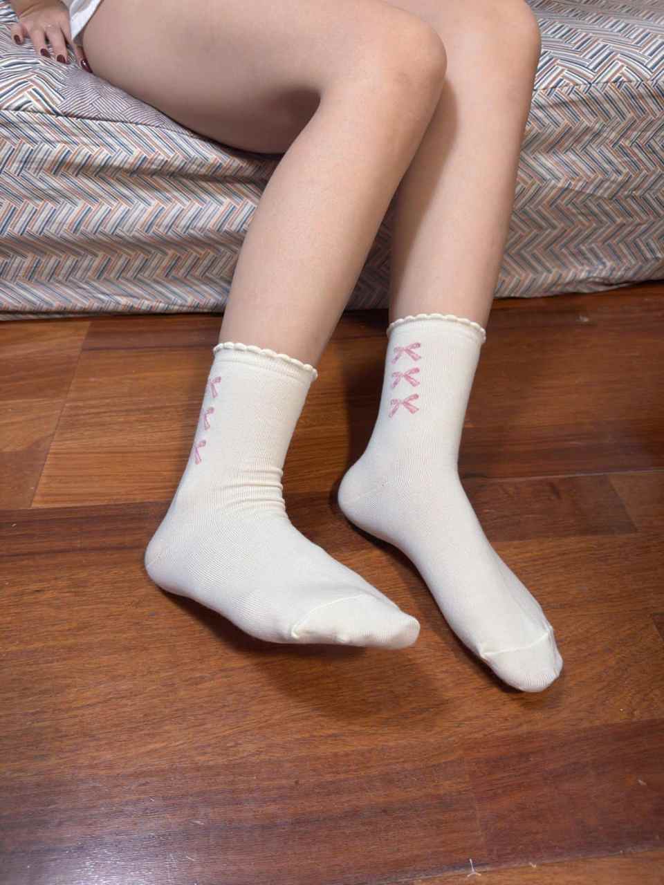 Ciao - Worn Socks Bow Pattern Ankle Socks