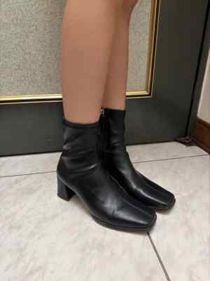 Ciao - Worn Black Leather Ankle Boots 25cm