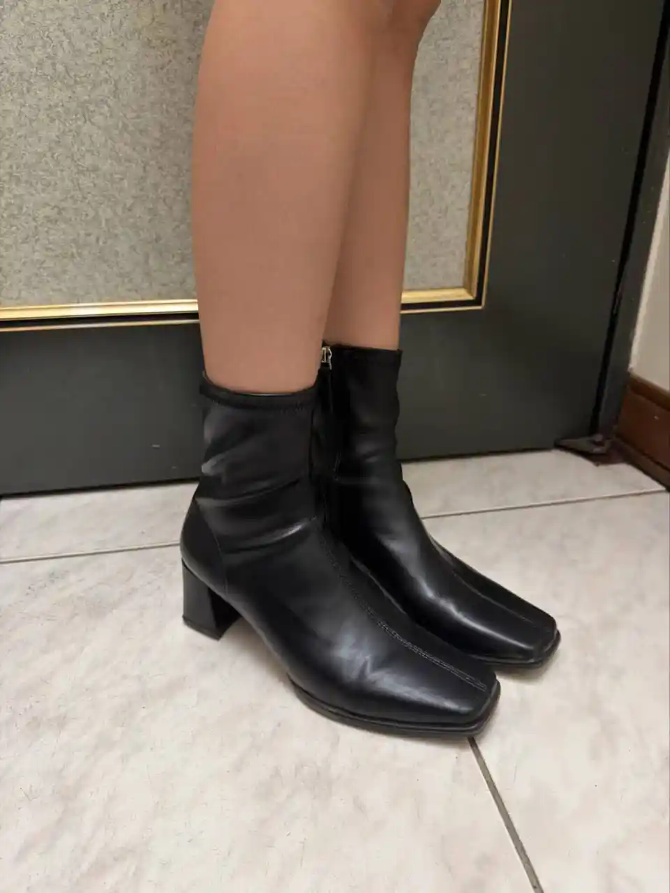 Ciao - Worn Black Leather Ankle Boots 25cm
